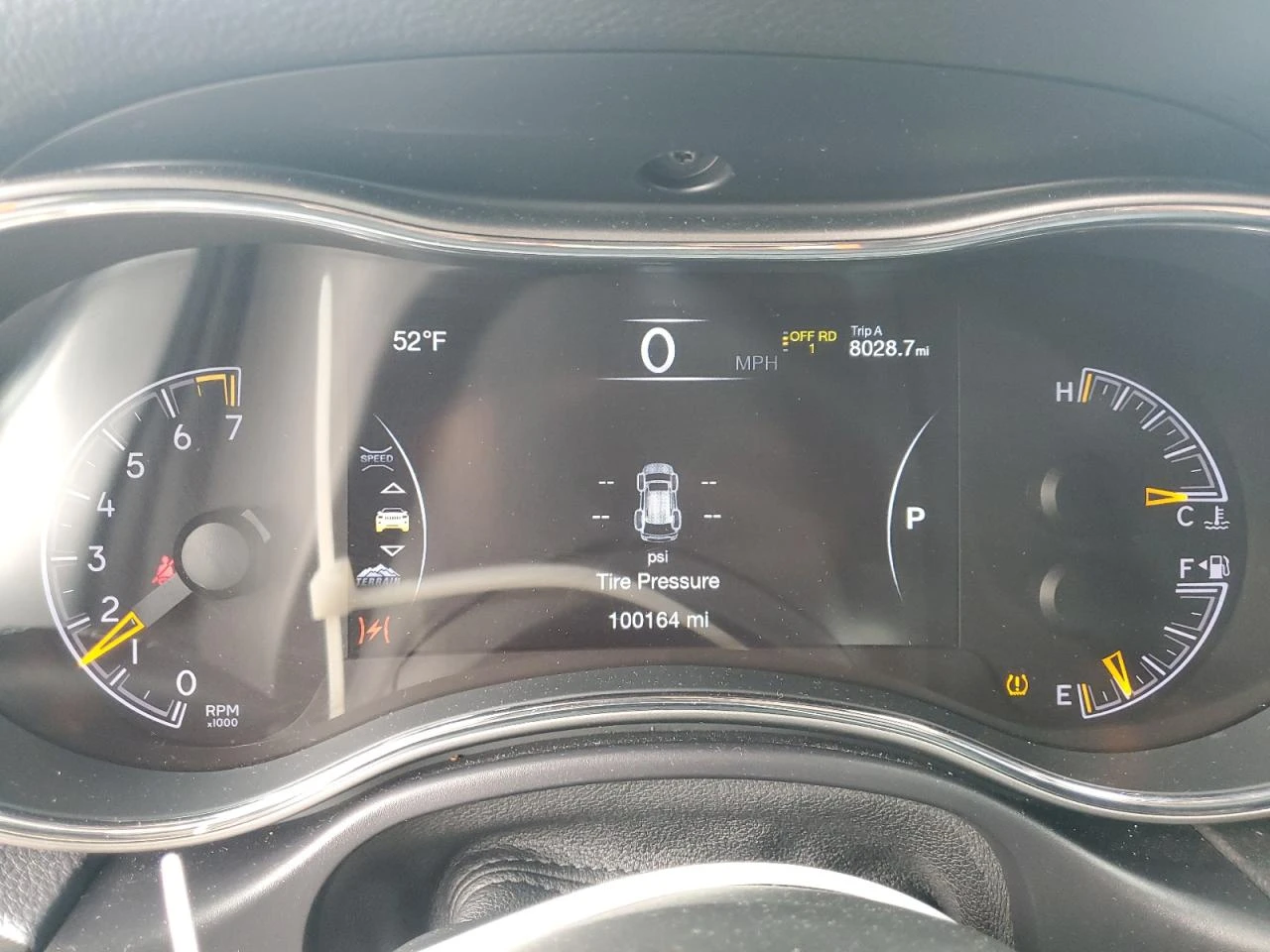 Jeep Grand cherokee TrailHawk Обдух* 8ZF* LED* М.Точка* Въздух*  - изображение 9