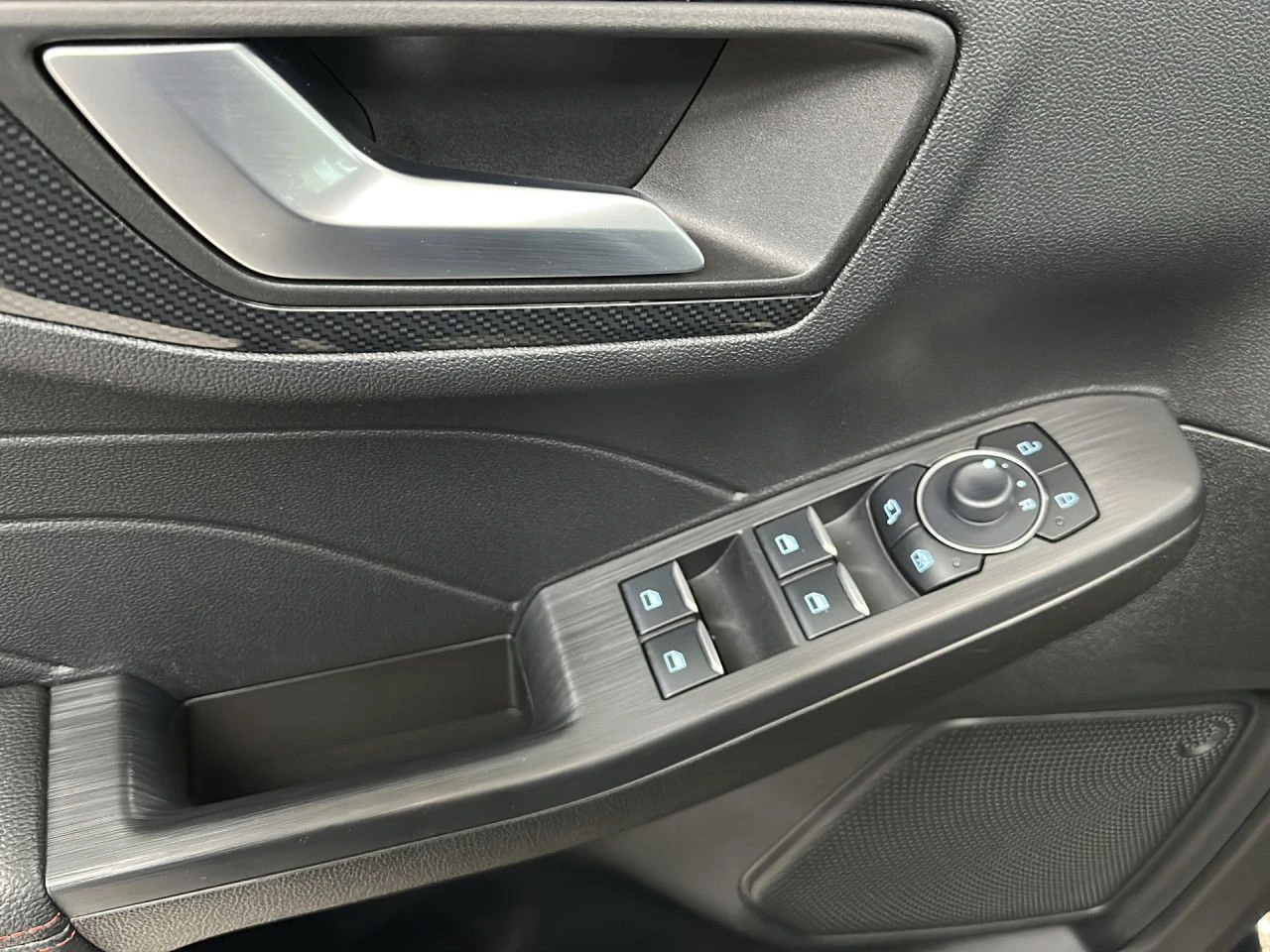 Ford Kuga PHEV/ST-LINE/224HP/NAVI/LED/CAM/AMBI/KLESS/205f | Mobile.bg   13