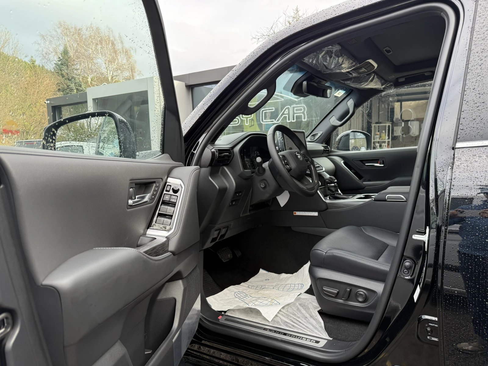 Toyota Land cruiser Land Cruiser 300 Фабрично нова - изображение 4