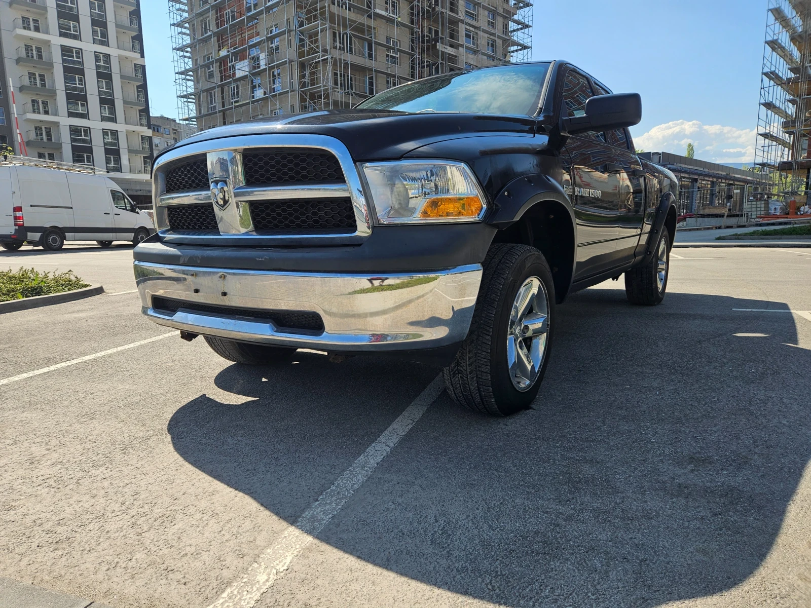 Dodge RAM 1500  5.7 Hemi 4x4, снимка 5 - Автомобили и джипове - 53496908