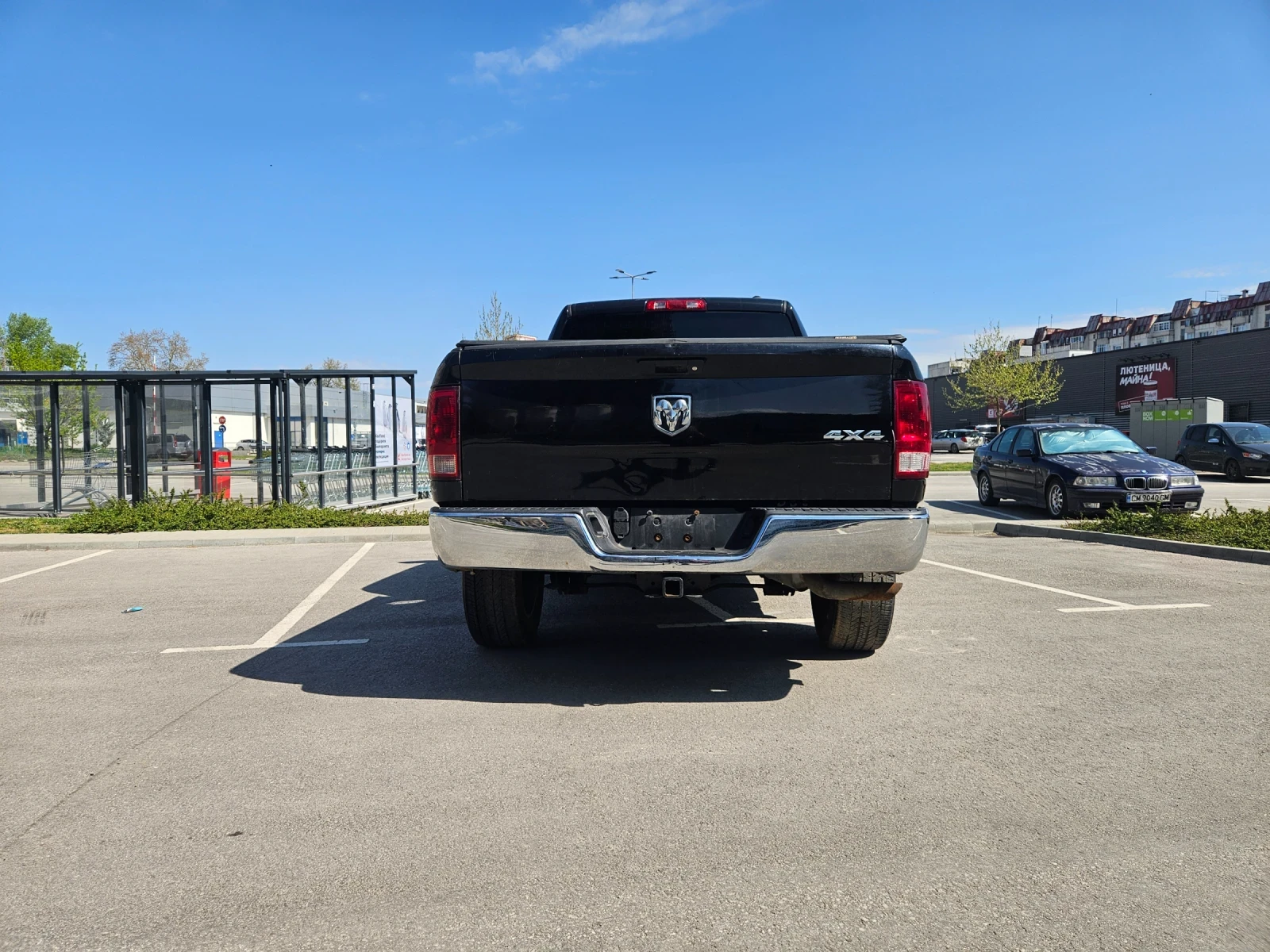 Dodge RAM 1500  5.7 Hemi 4x4, снимка 9 - Автомобили и джипове - 53496908