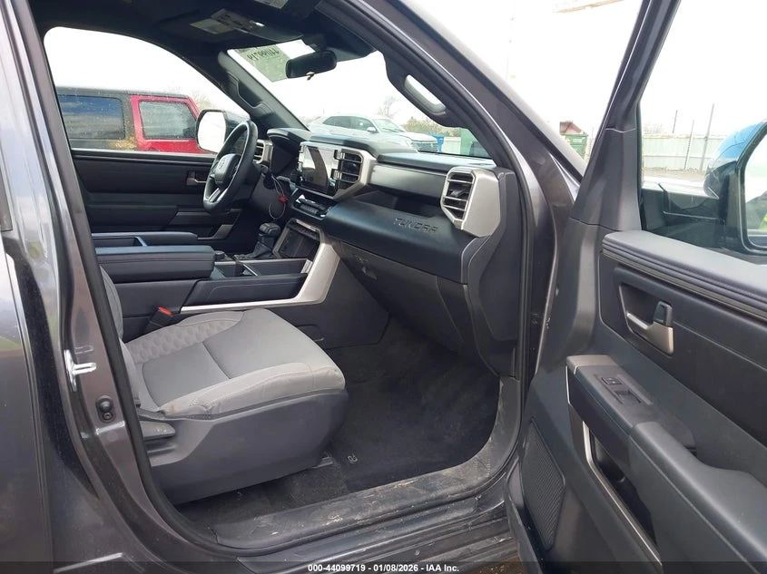 Toyota Tundra 3.4l Sr5, снимка 5 - Автомобили и джипове - 53789724