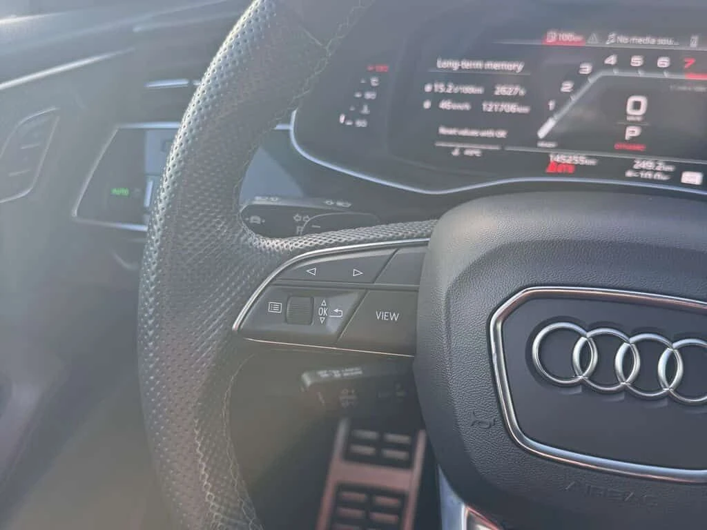 Audi SQ8 CARFAX , снимка 16 - Автомобили и джипове - 54056369