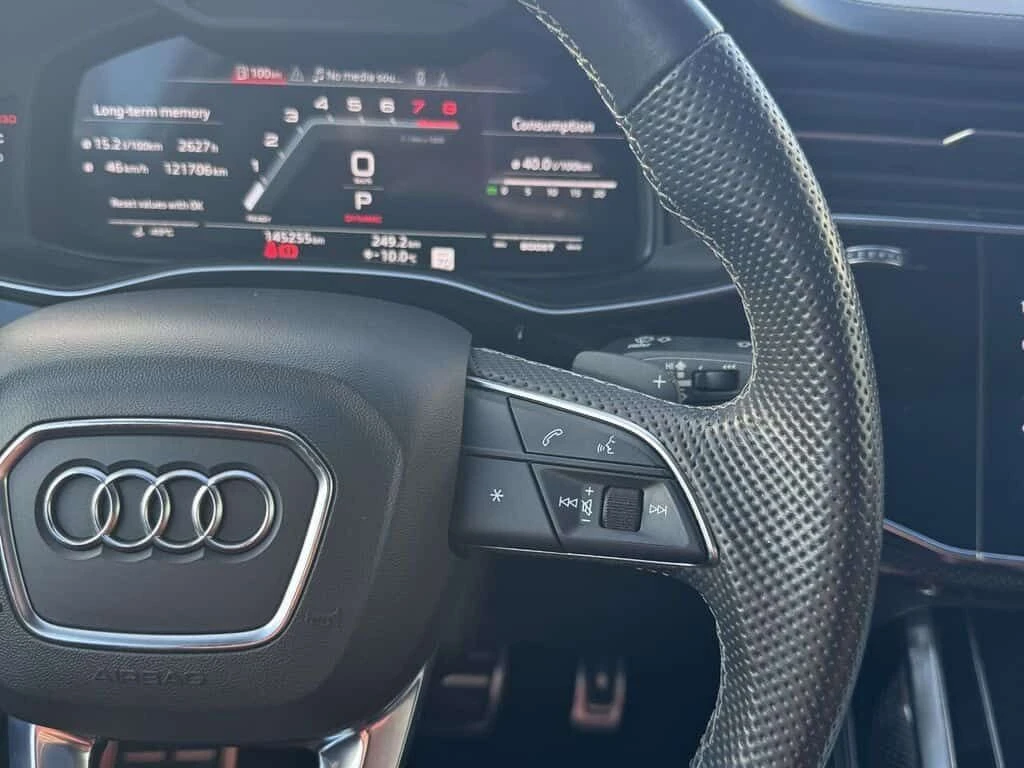 Audi SQ8 CARFAX , снимка 15 - Автомобили и джипове - 54056369