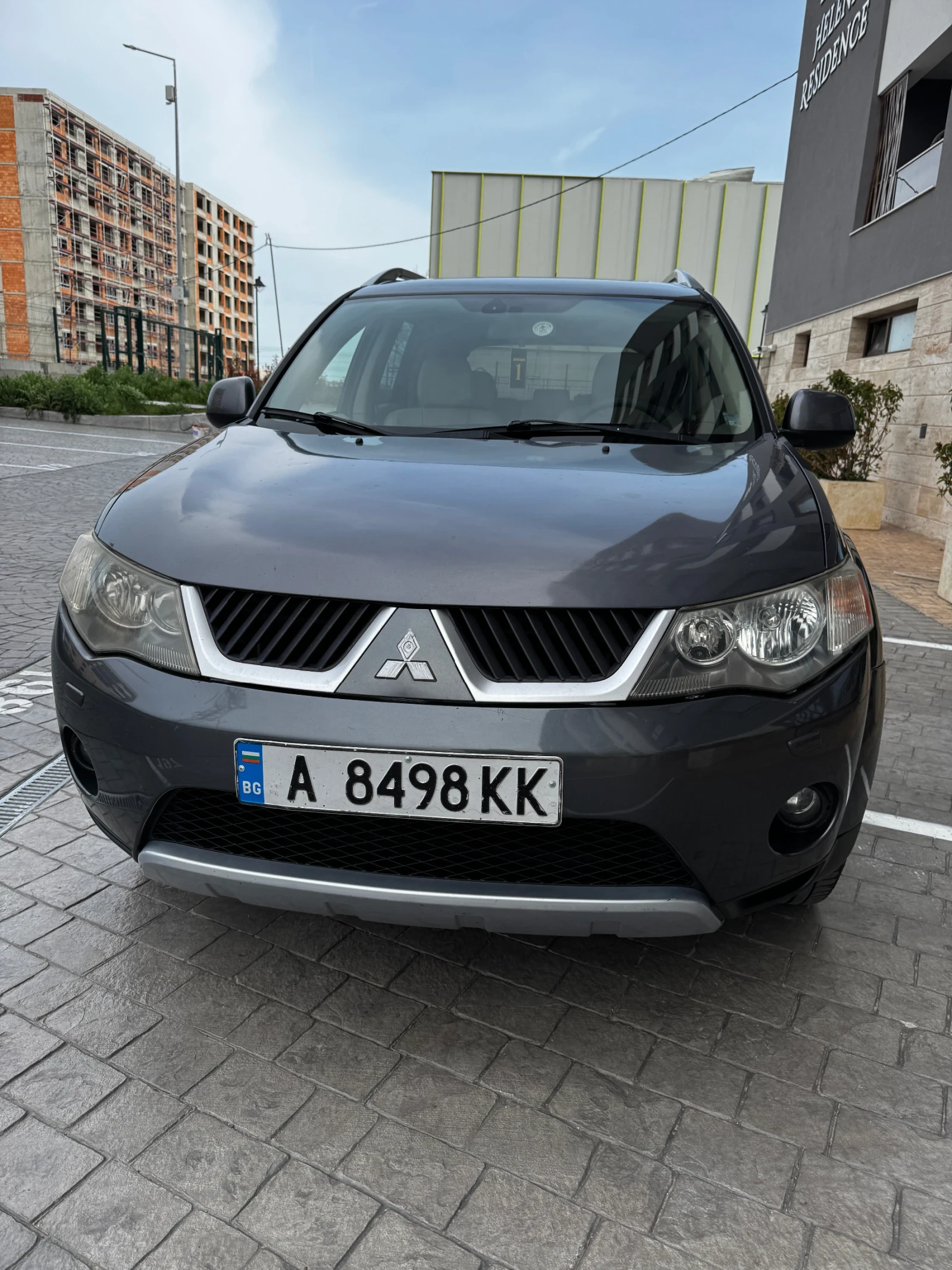 Mitsubishi Outlander 2.4 газ , автомат, снимка 14 - Автомобили и джипове - 54182329