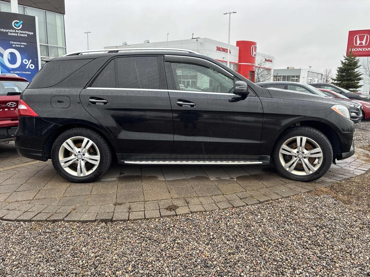 Mercedes-Benz ML 350 d* AMG* LED* 360* Harman* Панорама* Подгр* 2 чифт, снимка 5 - Автомобили и джипове - 54390104