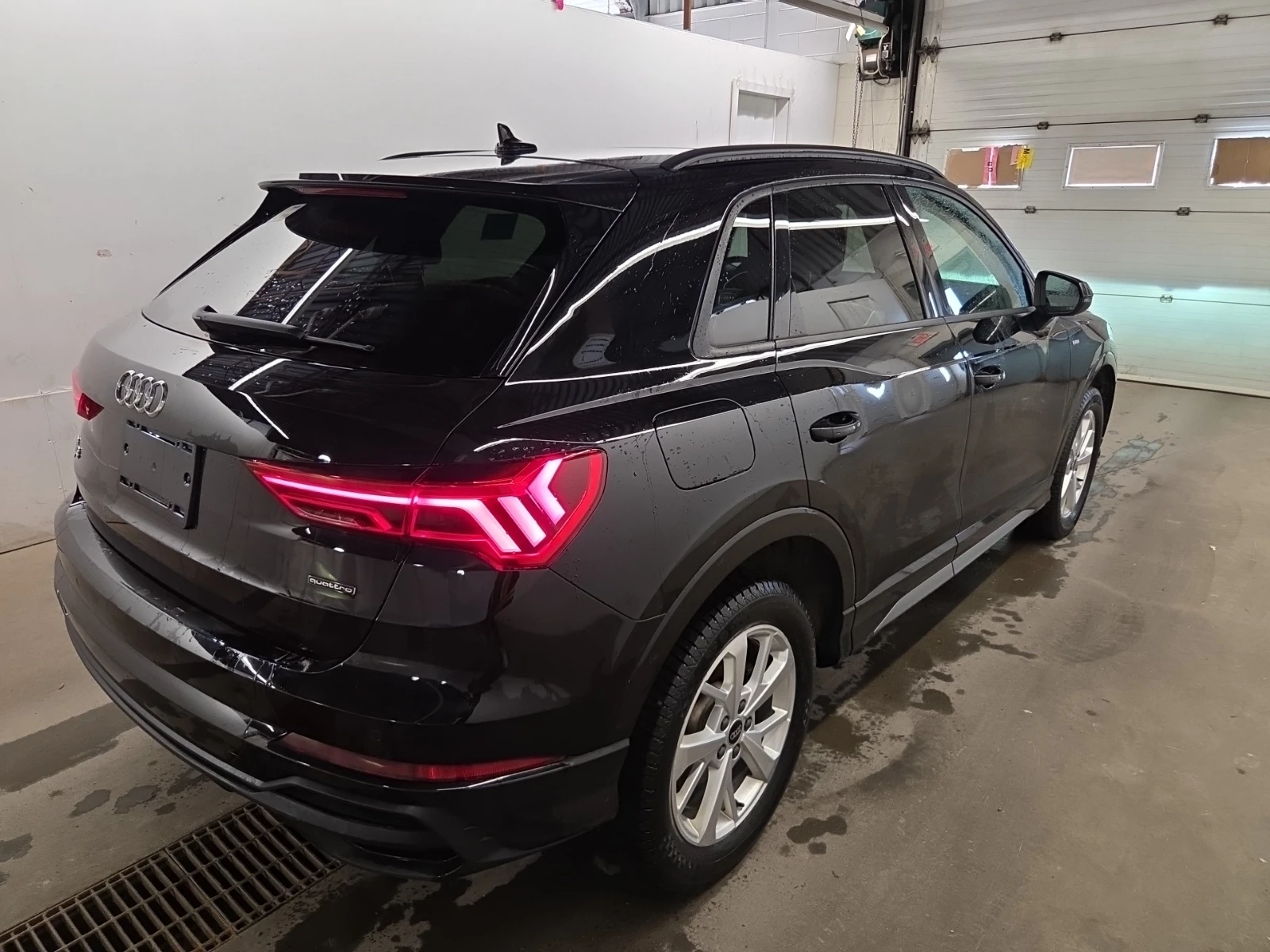 Audi Q3 S line Premium 45 TFSI quattro, снимка 6 - Автомобили и джипове - 54451266