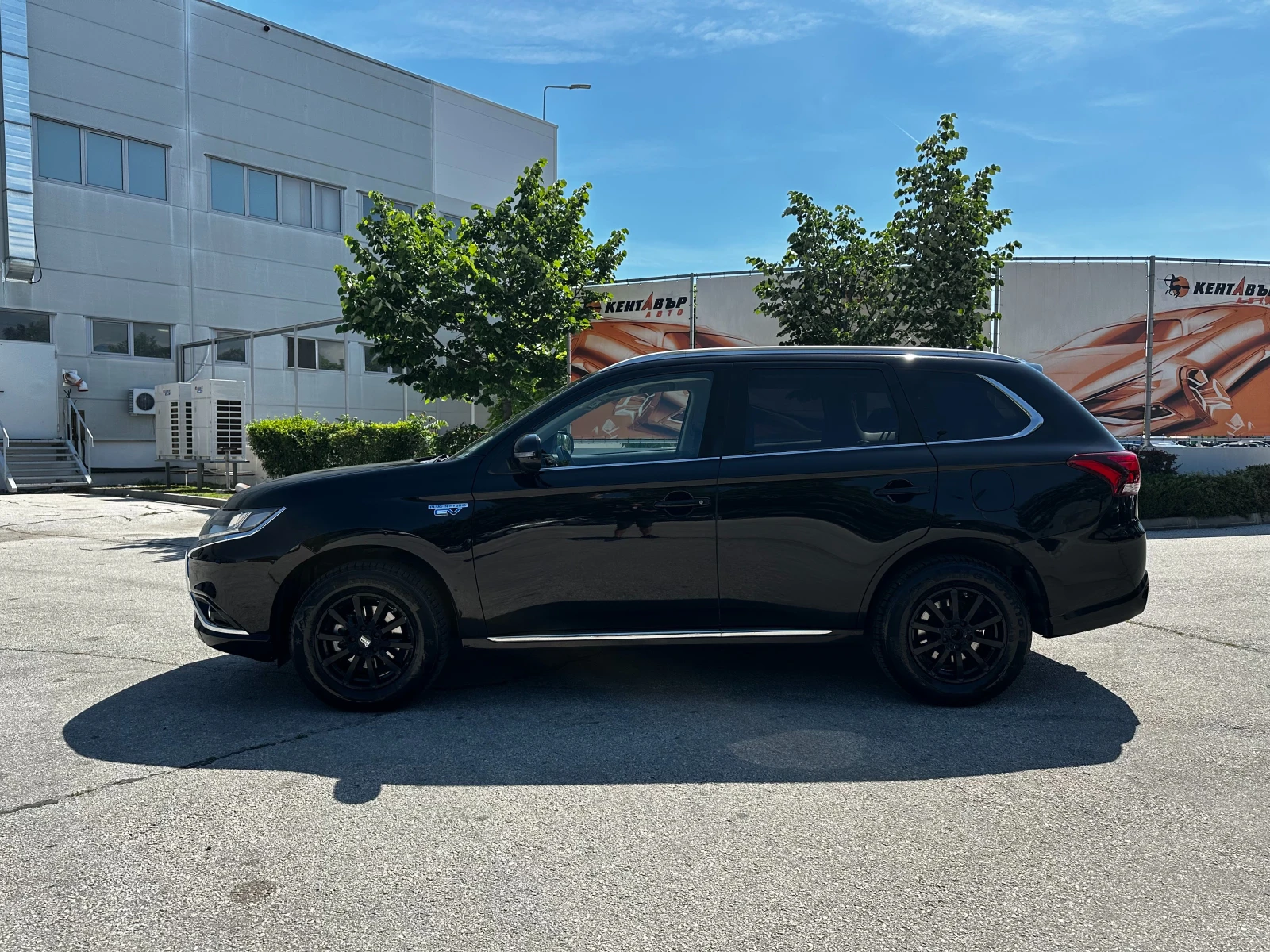 Mitsubishi Outlander, снимка 2 - Автомобили и джипове - 54869197