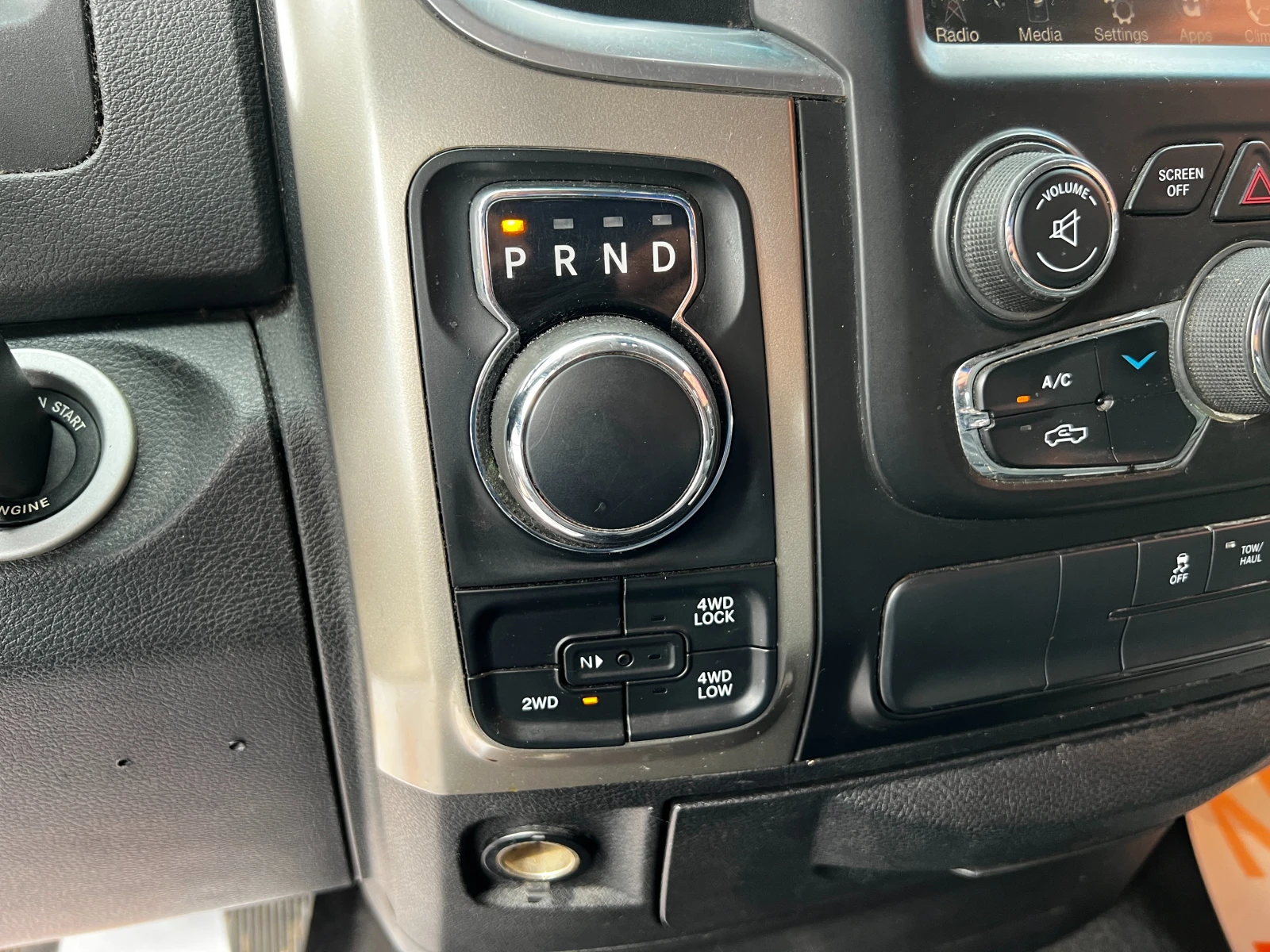 Dodge RAM 1500 3.6 4X4 FACELIFT, снимка 11 - Автомобили и джипове - 55316275