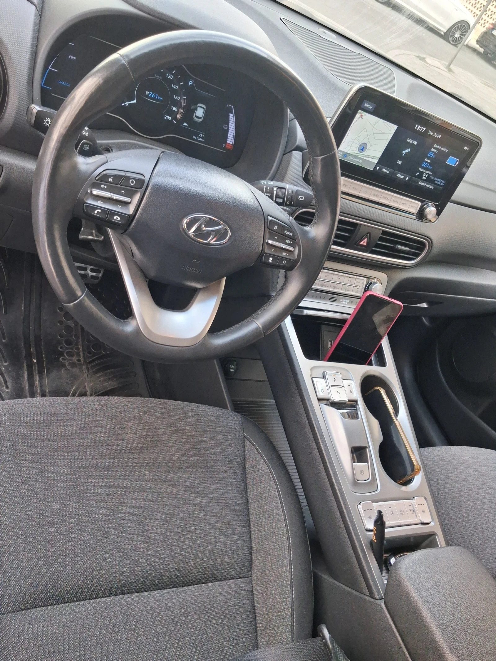Hyundai Kona, снимка 7 - Автомобили и джипове - 56185401