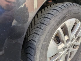 Renault Trafic RHD, снимка 15