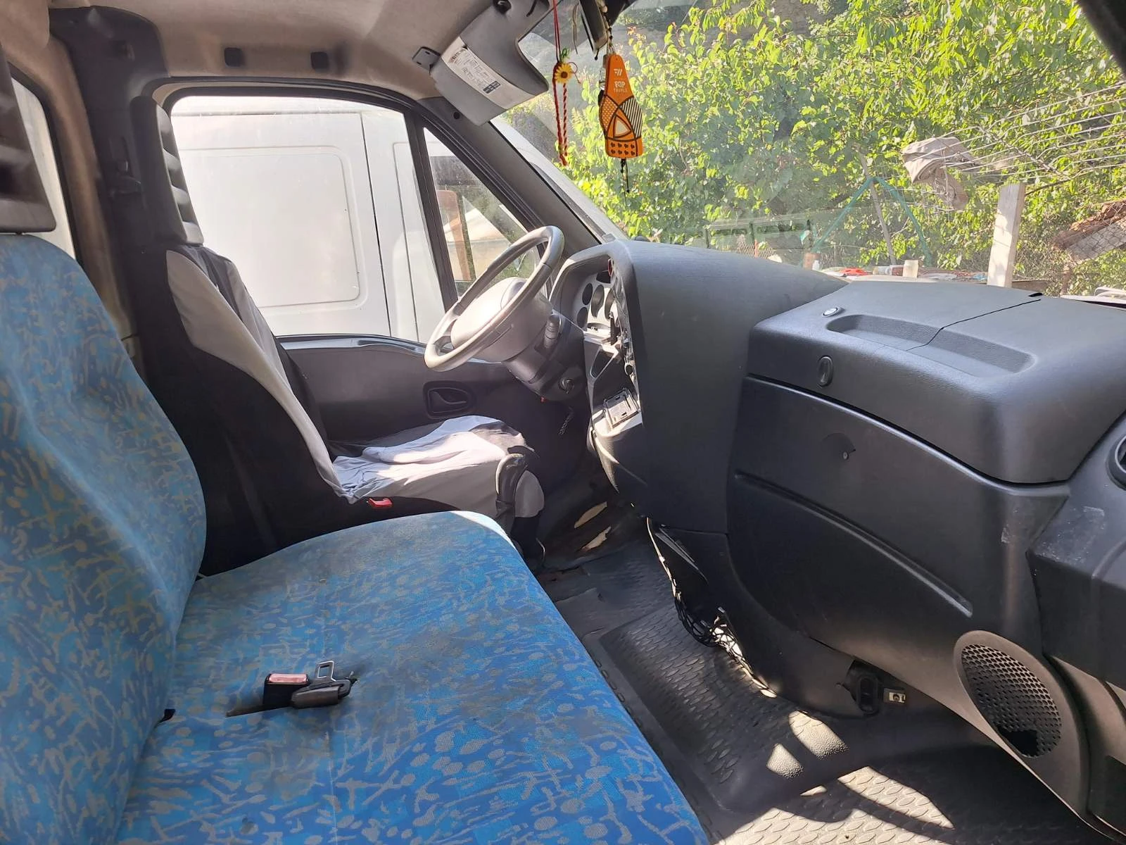 Iveco 35s13 2.8* 125кс* хладилен - изображение 8