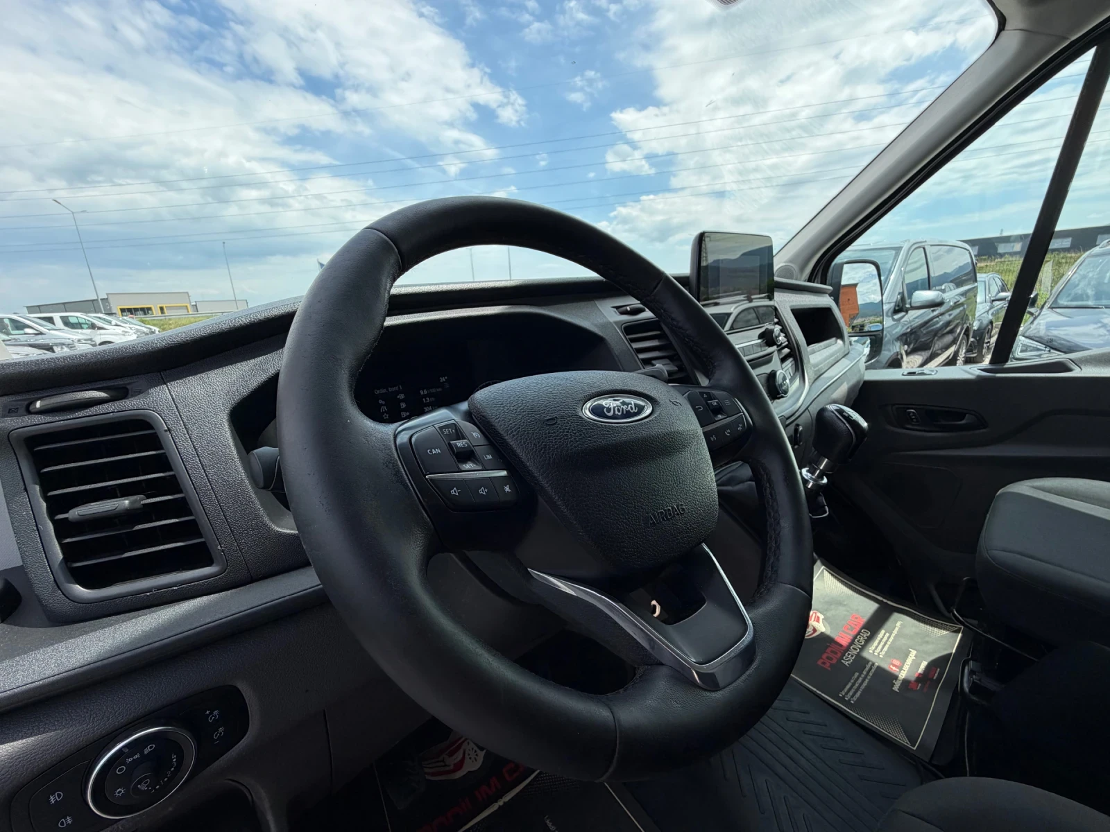 Ford Transit 2020г/Товарен, снимка 13 - Бусове и автобуси - 54621334