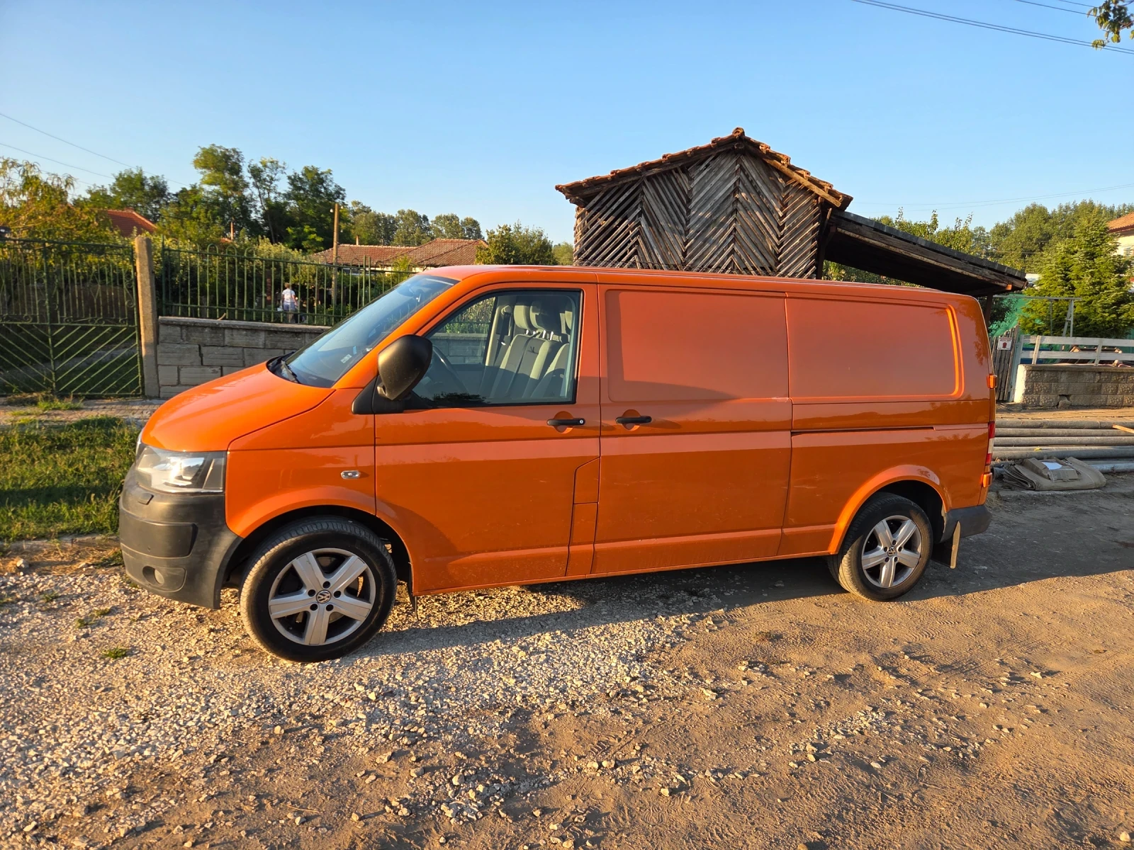 VW Transporter 2.0 TDI 180KS AUTOMT, снимка 7 - Бусове и автобуси - 55950816
