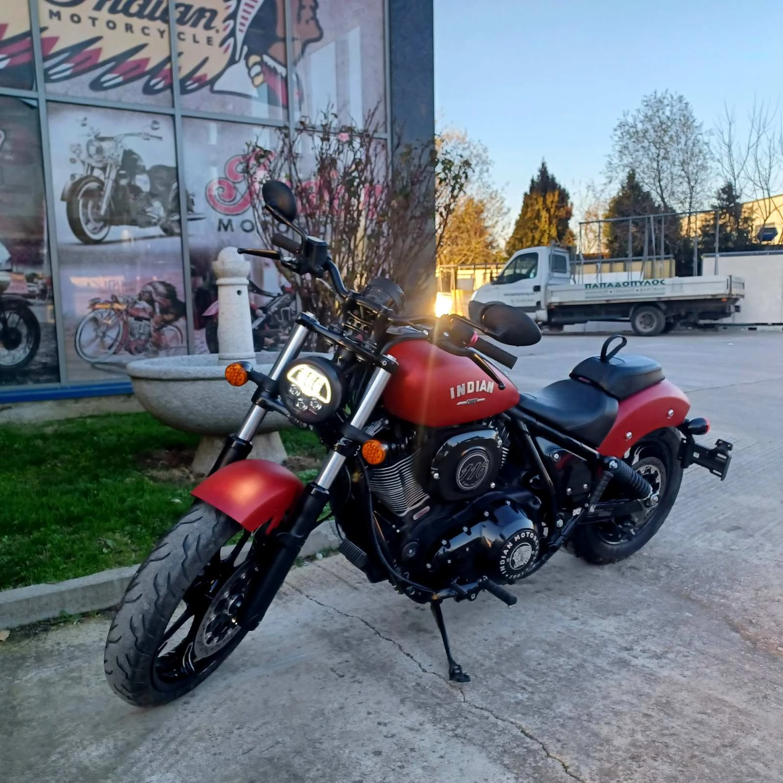Indian Chief Bobber Dark Horse ABS, снимка 1