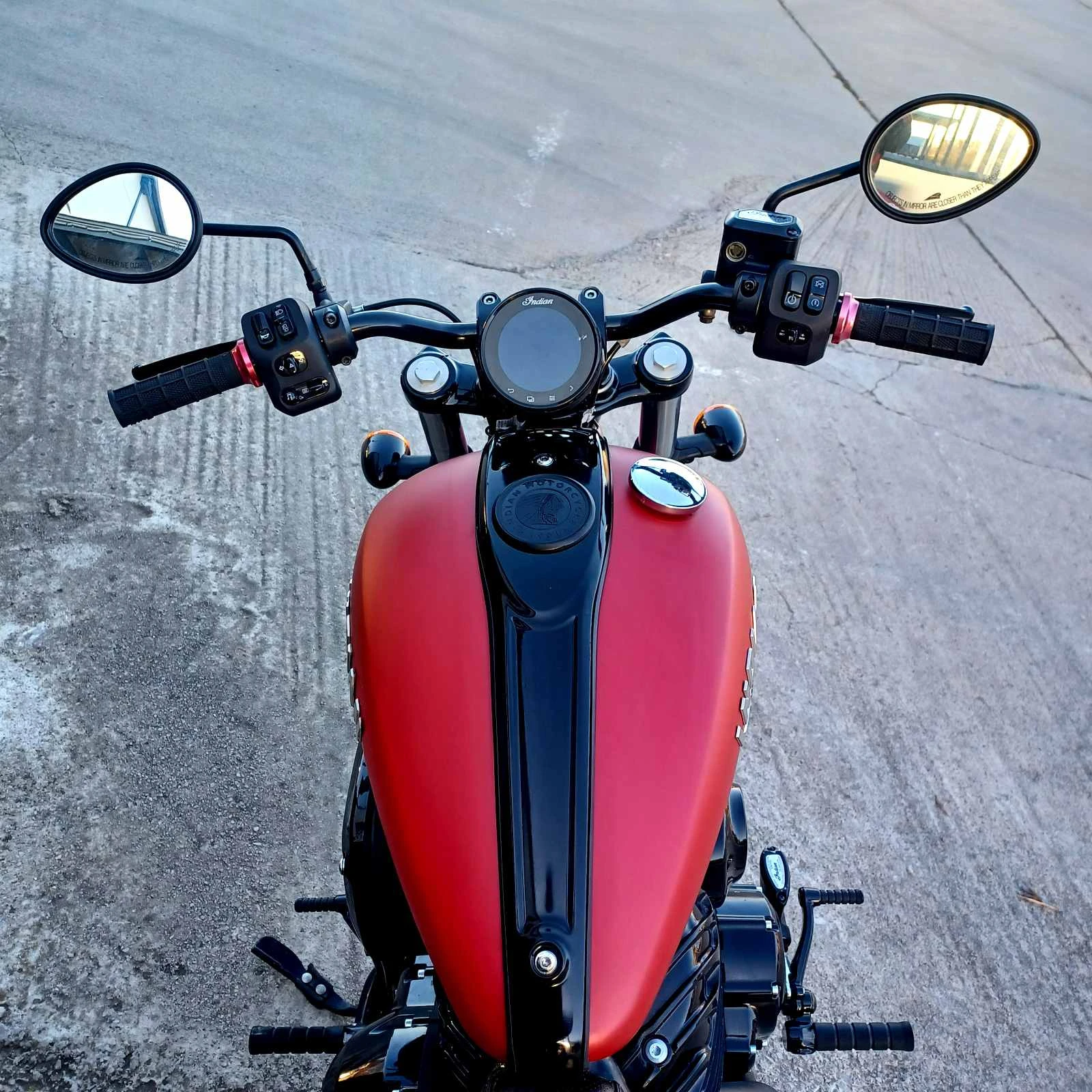 Indian Chief Bobber Dark Horse ABS | Mobile.bg � ����������� 6