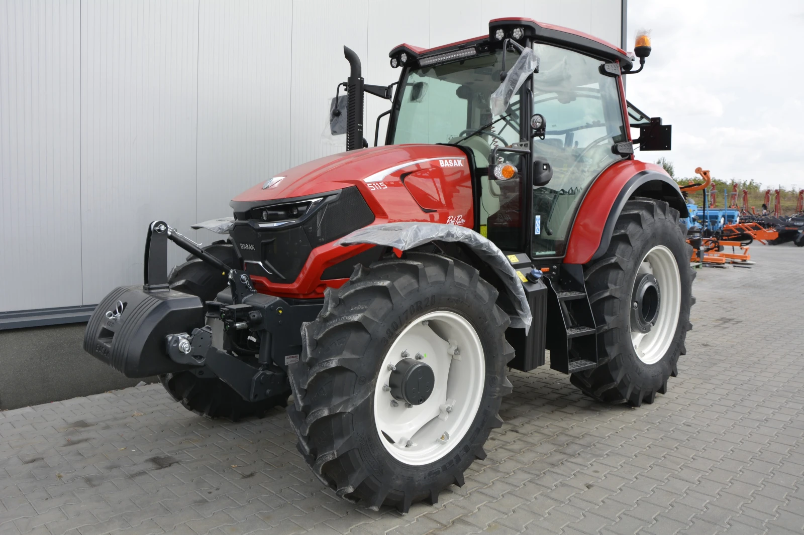 Трактор Друга марка BASAK 5115, снимка 1