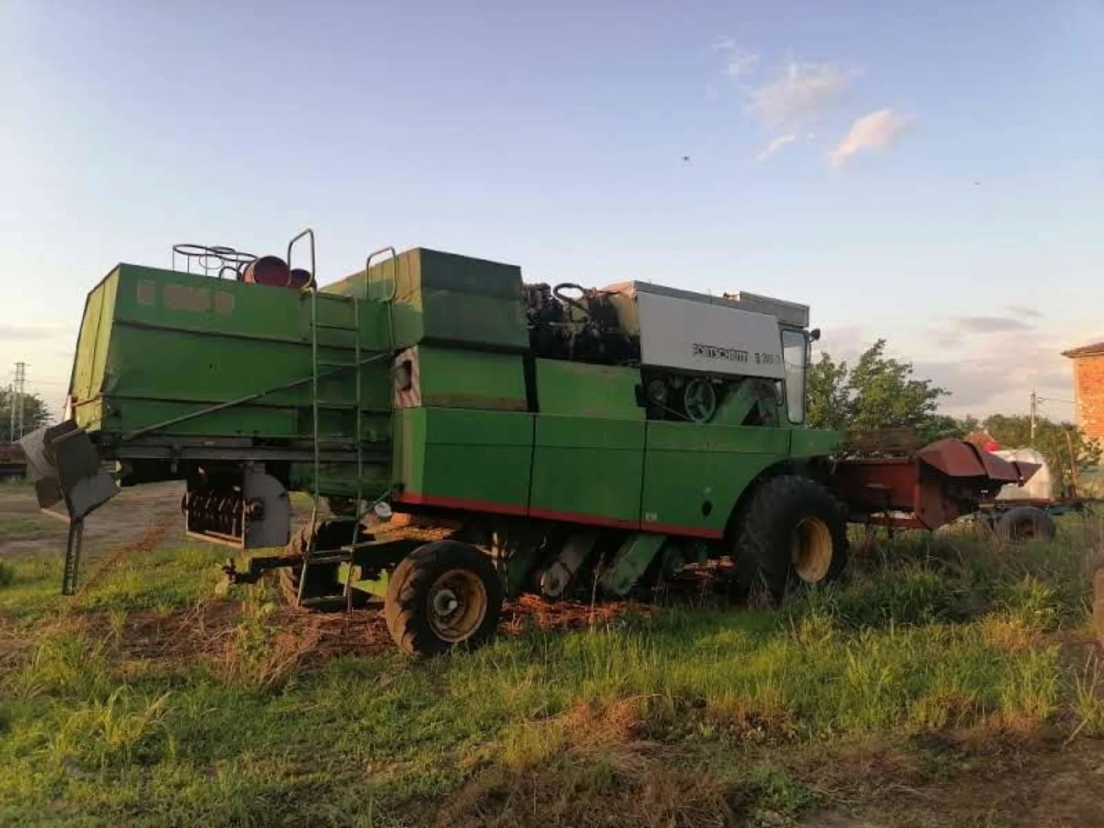 Комбайн Fortschritt 516B, снимка 2 - Селскостопанска техника - 54004196