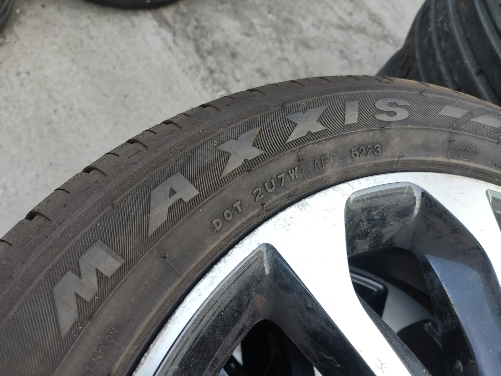  215/55R18 | Mobile.bg   9