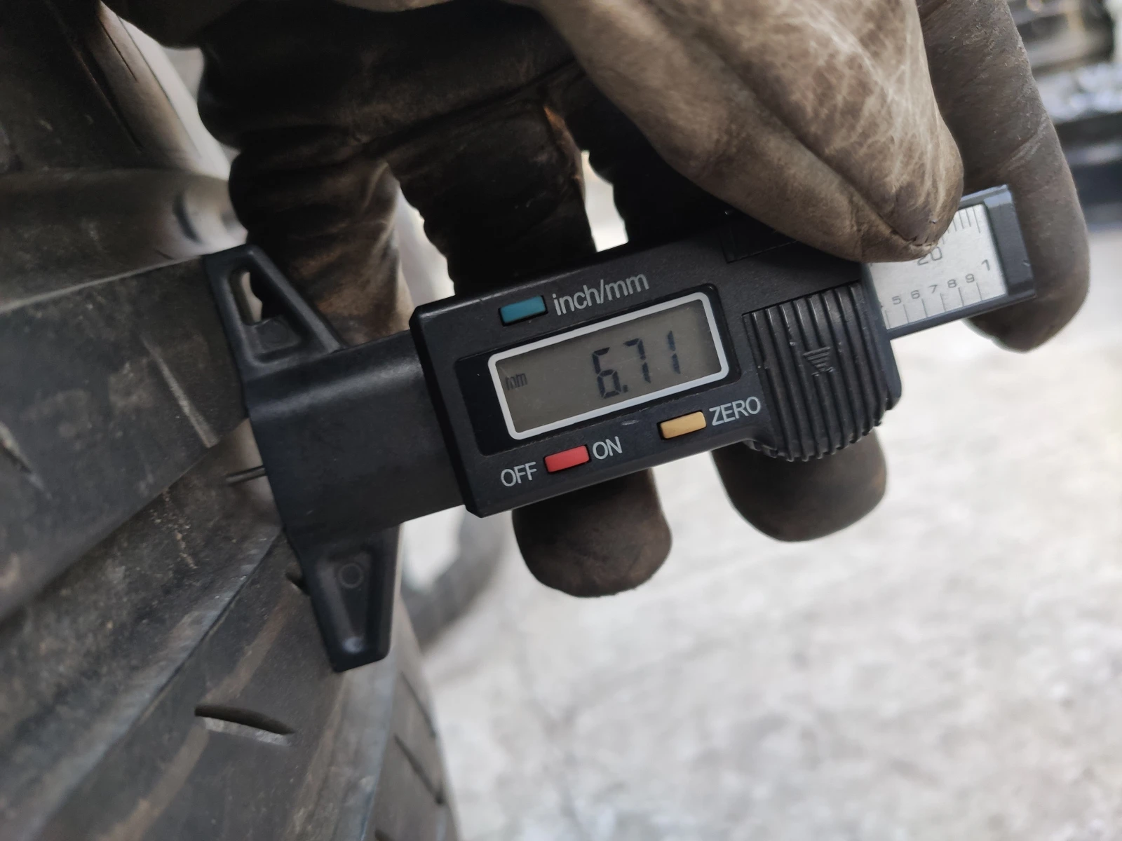 Гуми Летни 225/45R17, снимка 6 - Гуми и джанти - 54173569