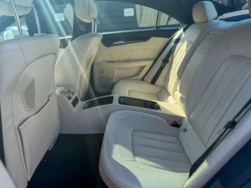 Mercedes-Benz CLS 550 AMG Line * Фиксирана цена до БГ * Без инциденти * , снимка 16