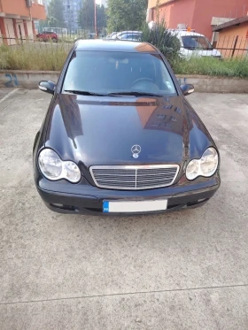 Mercedes-Benz C 200, снимка 3