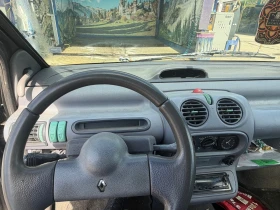 Renault Twingo - 900 € / 1760.25 лв. - 17999537 6