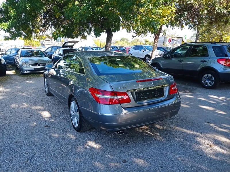 Mercedes-Benz E 220 CDI-BLUE EFFICENCY, снимка 3 - Автомобили и джипове - 42499732