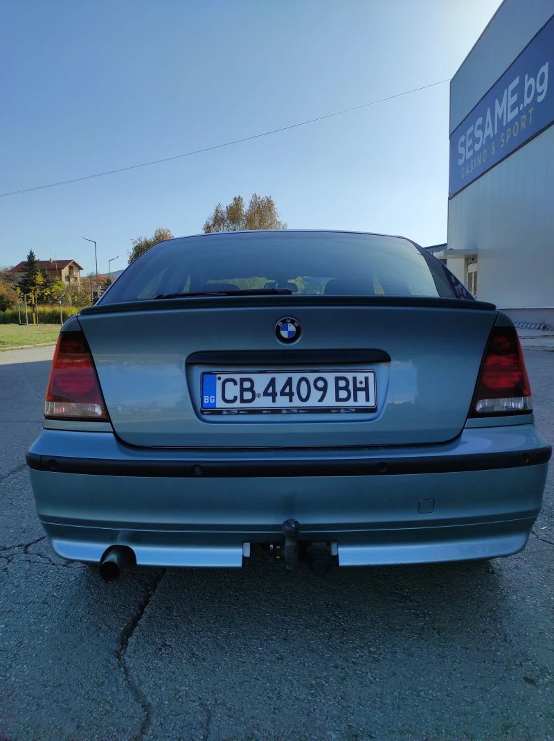 BMW 318 318i, снимка 4 - Автомобили и джипове - 47471271