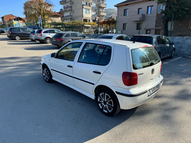 VW Polo, снимка 4 - Автомобили и джипове - 48016329