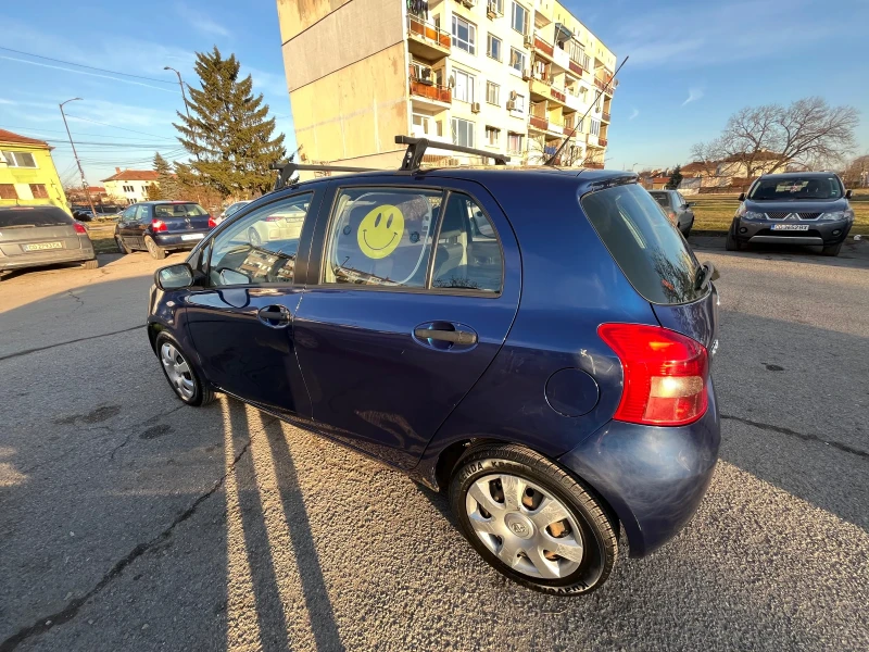 Toyota Yaris, снимка 4 - Автомобили и джипове - 48972556