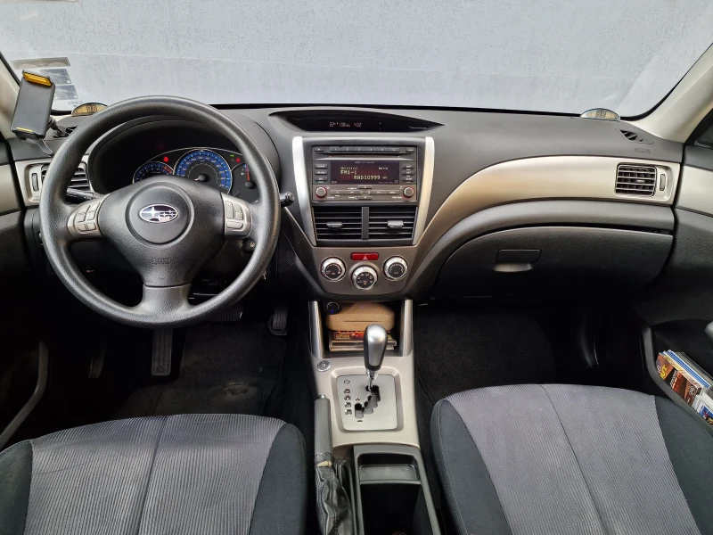Subaru Forester 2.0 АВТОМАТИК LPG, снимка 14 - Автомобили и джипове - 50479541