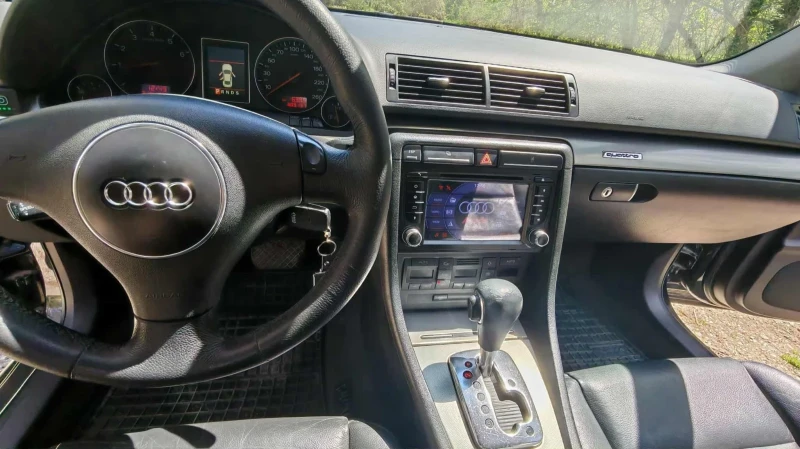 Audi A4 B6, снимка 9 - Автомобили и джипове - 52509739