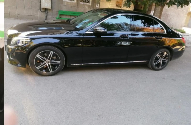 Mercedes-Benz C 220, снимка 2 - Автомобили и джипове - 52514898