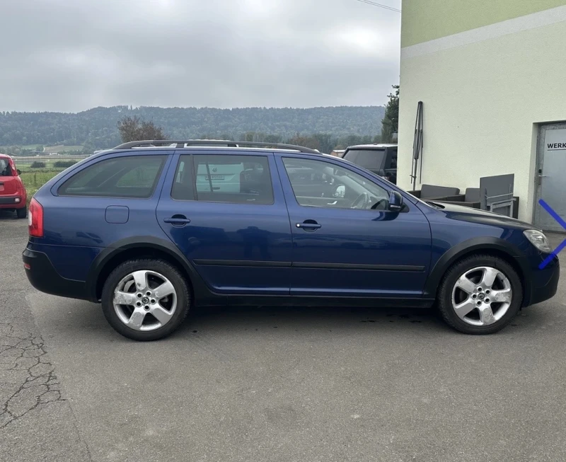 Skoda Octavia Scout 4x4, снимка 5 - Автомобили и джипове - 52873972