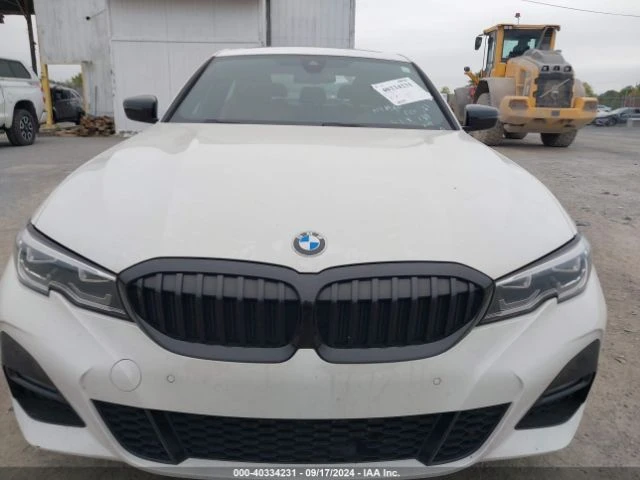 BMW 330 M Sport 4МАТIC, снимка 15 - Автомобили и джипове - 48953743