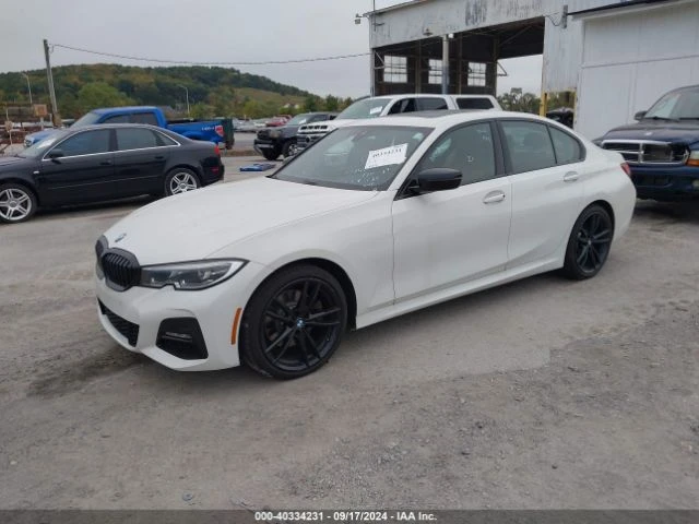 BMW 330 M Sport 4МАТIC, снимка 4 - Автомобили и джипове - 48953743