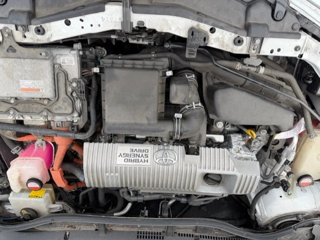 Toyota Auris 1.8 HYBRID | Mobile.bg � ����������� 15