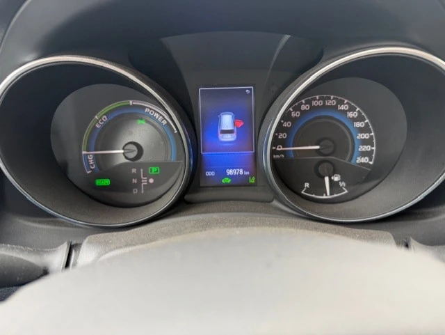 Toyota Auris 1.8 HYBRID | Mobile.bg � ����������� 13