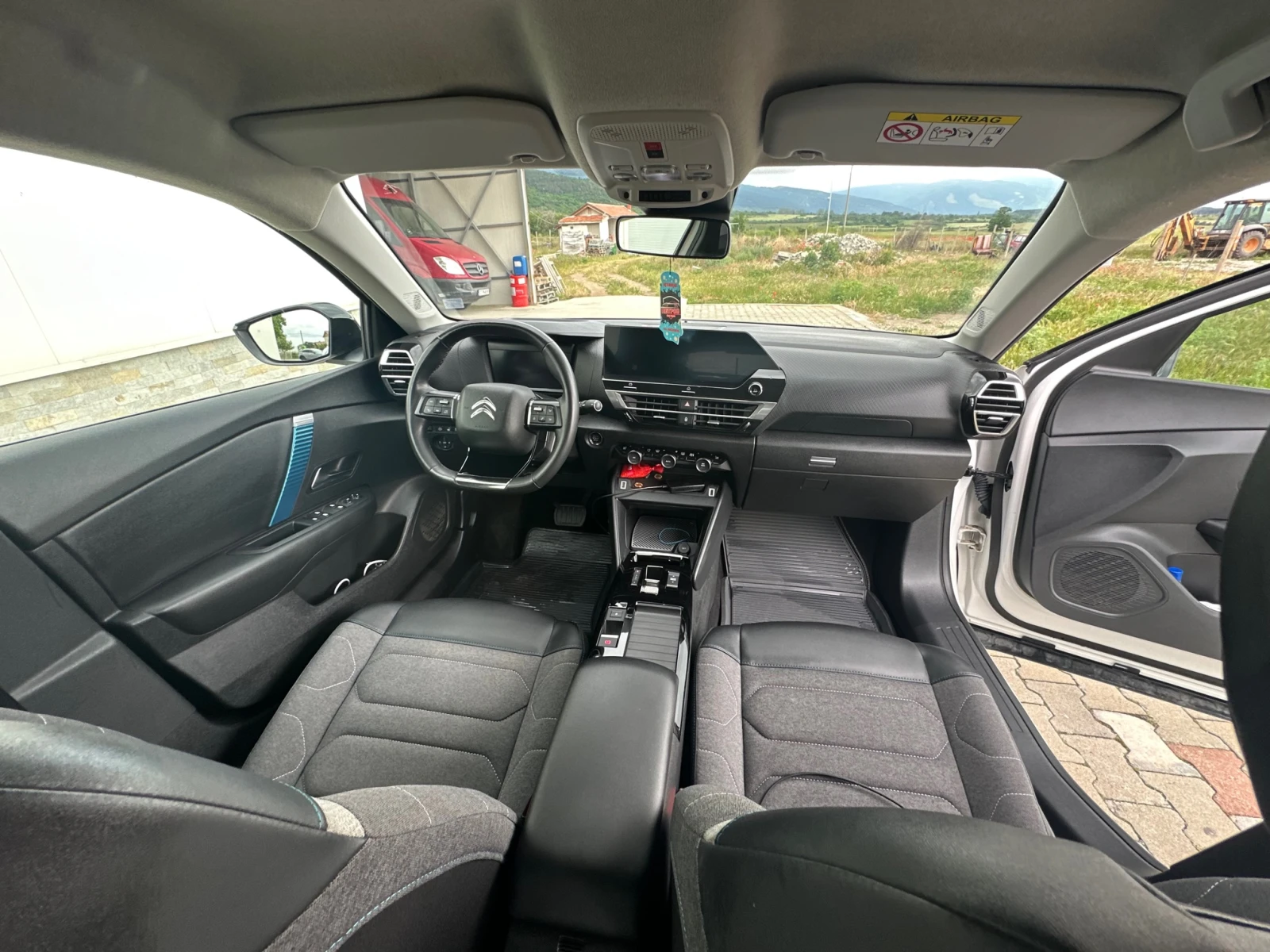 Citroen C4 eC4 | Mobile.bg — изображение 9