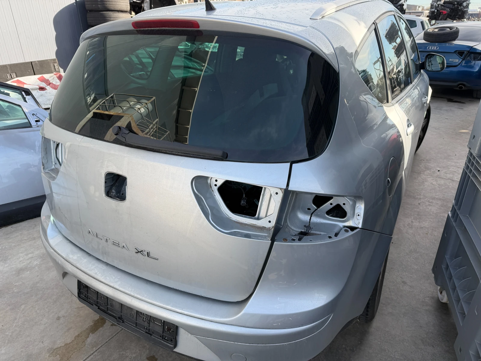 Seat Altea XL 1.6 16v BSE - изображение 4