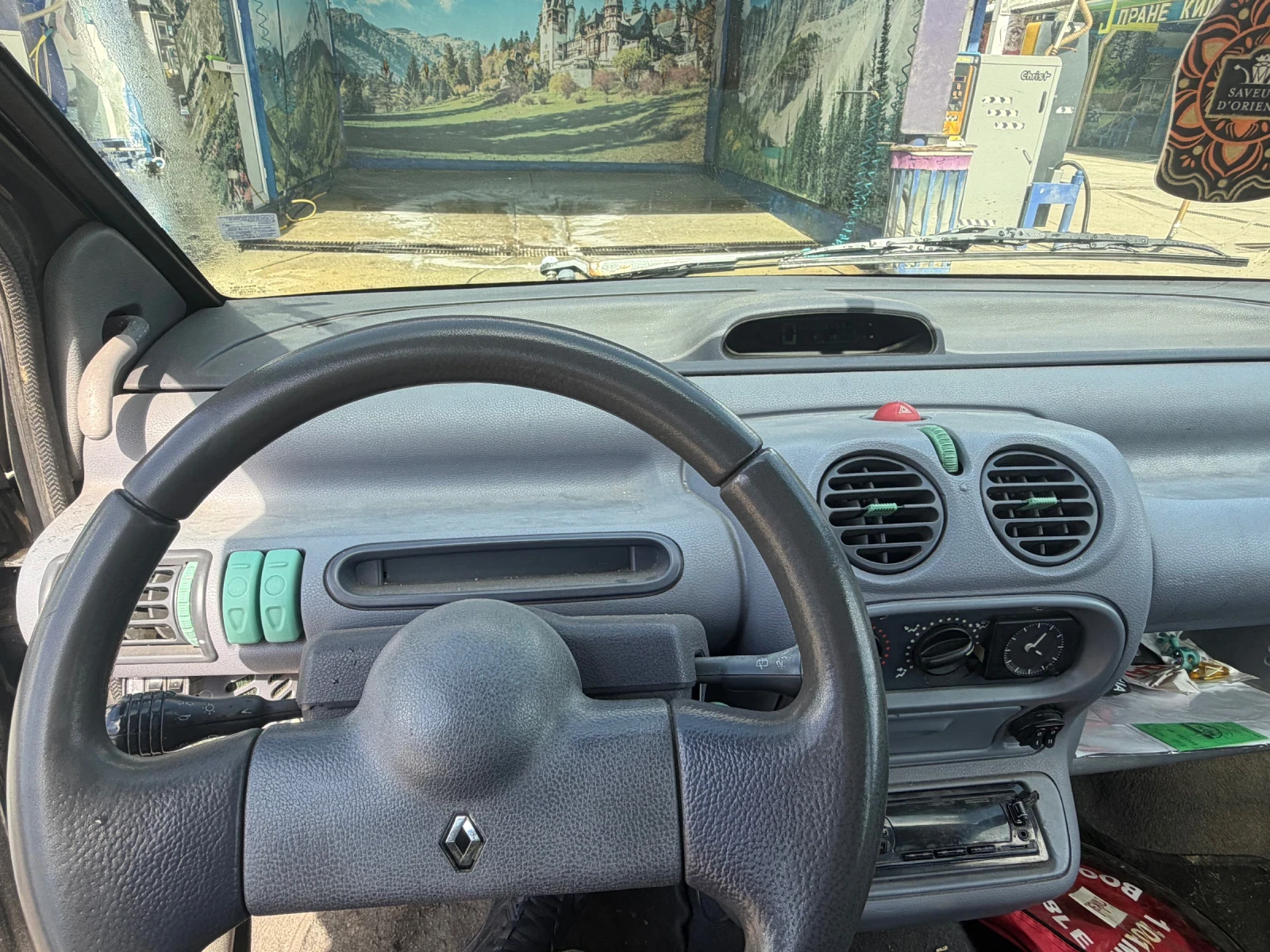 Renault Twingo, снимка 6 - Автомобили и джипове - 53833873