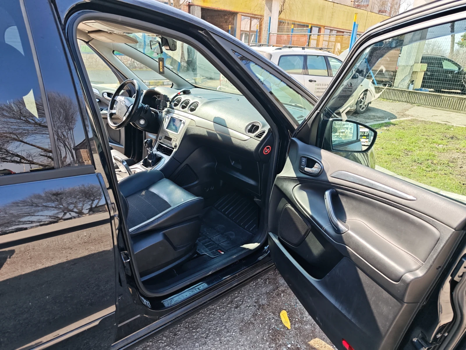 Ford S-Max 2.0 TDCI 163 кс ръчка 7 места, снимка 12 - Автомобили и джипове - 53882792