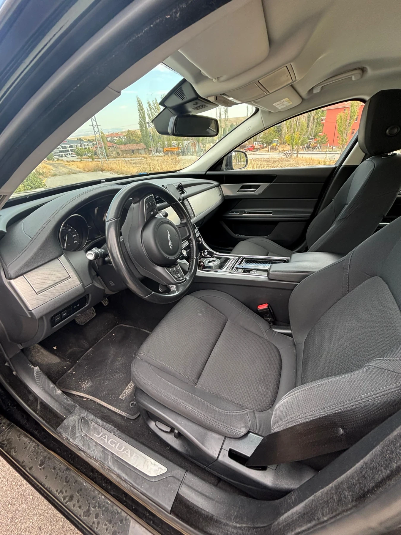 Jaguar Xf, снимка 9 - Автомобили и джипове - 54160021