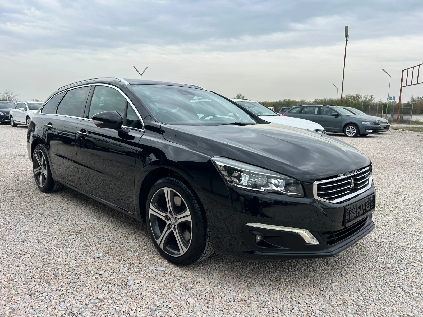 Peugeot 508 * 2.0* HDI* 180к.с* FULL* Сервизна* История* , снимка 2 - Автомобили и джипове - 54218431