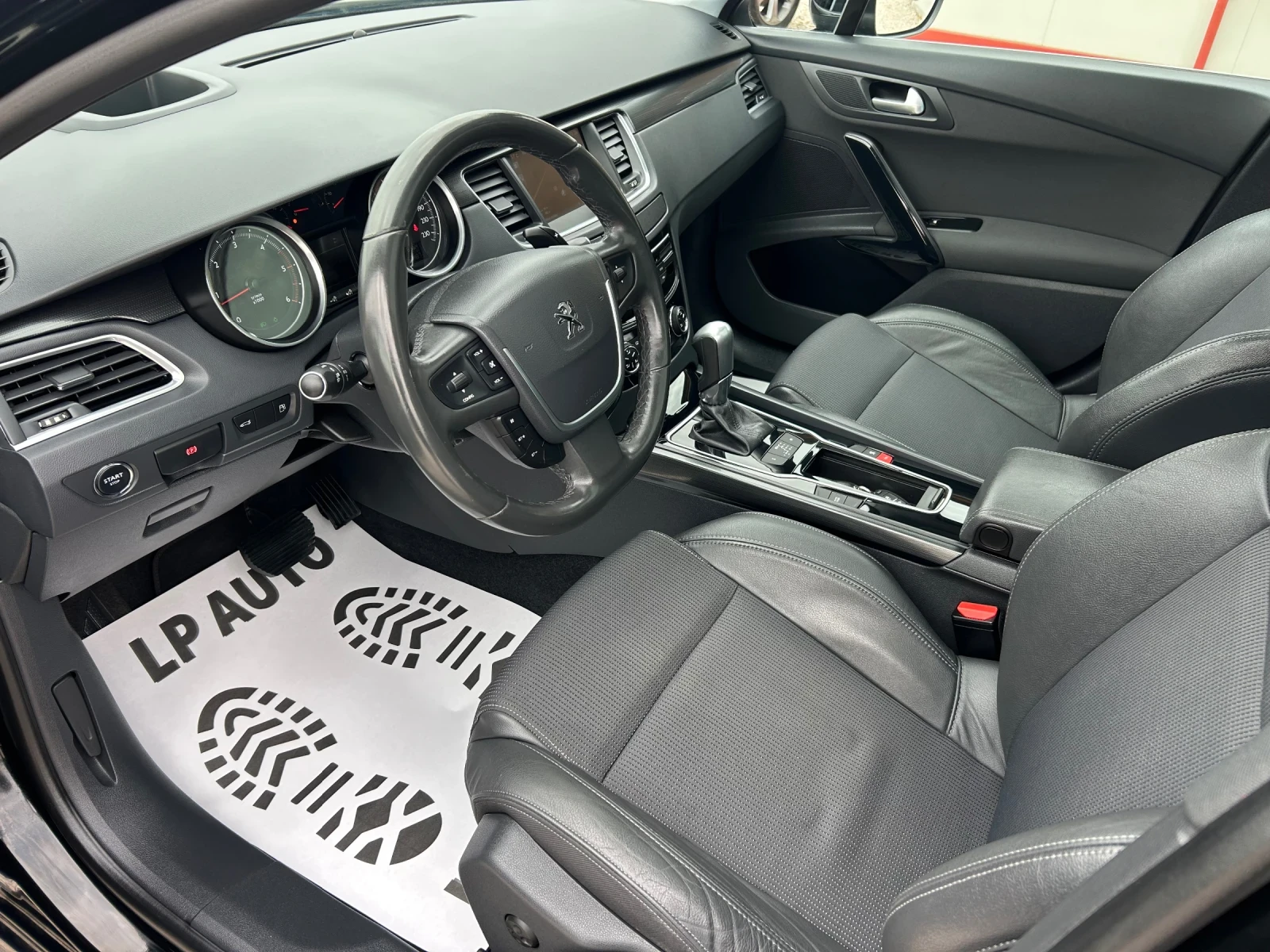 Peugeot 508 * 2.0* HDI* 180к.с* FULL* Сервизна* История* , снимка 7 - Автомобили и джипове - 54218431