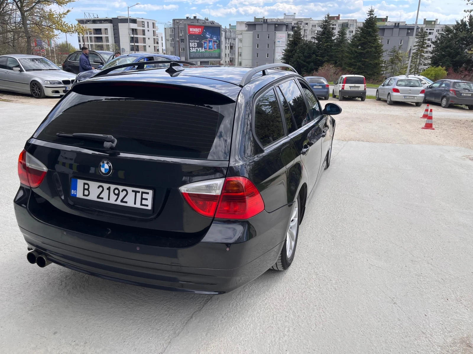 BMW 320, снимка 6 - Автомобили и джипове - 54308506