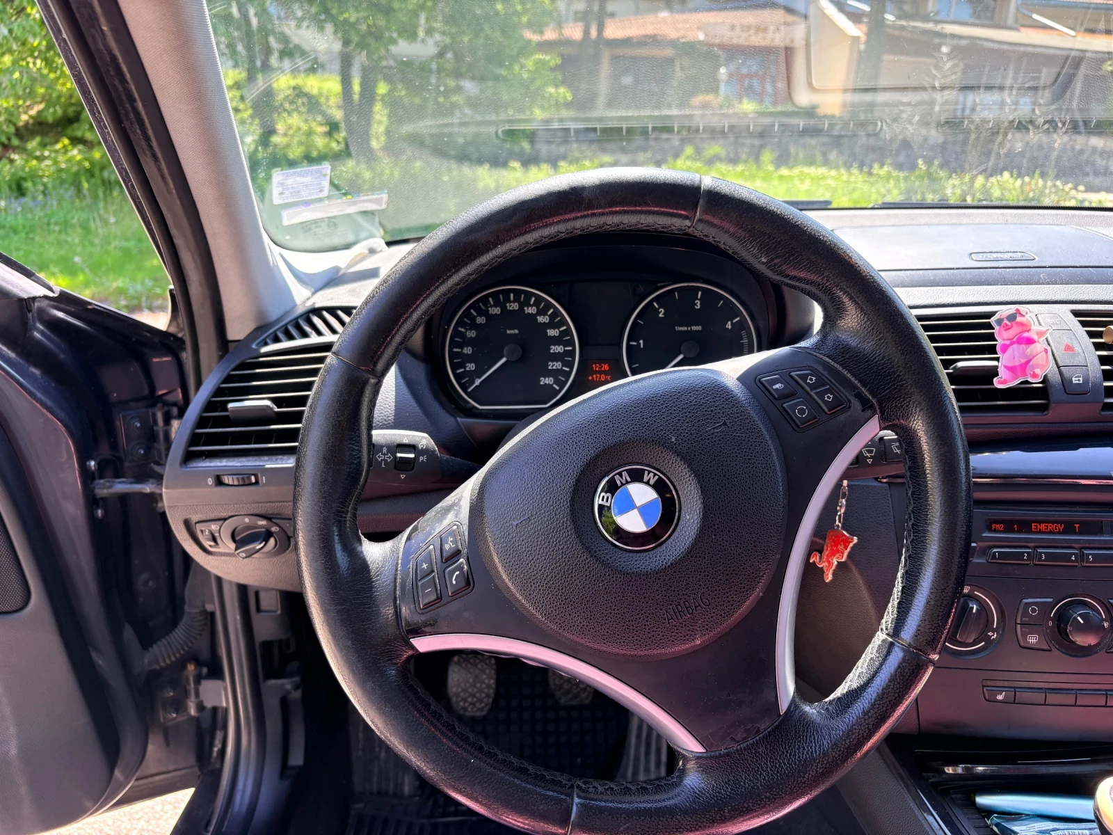 BMW 120  Facelift, снимка 3 - Автомобили и джипове - 54427440