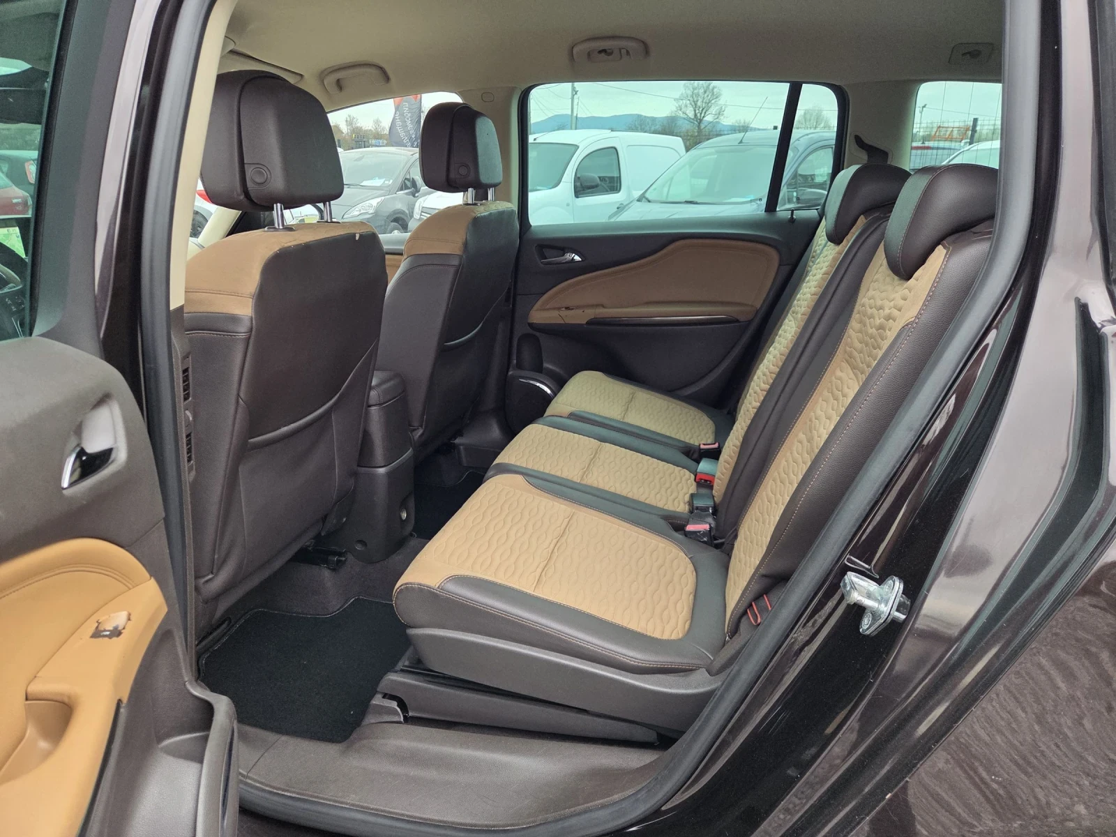 Opel Zafira 1.6  CNG, снимка 10 - Автомобили и джипове - 54593540