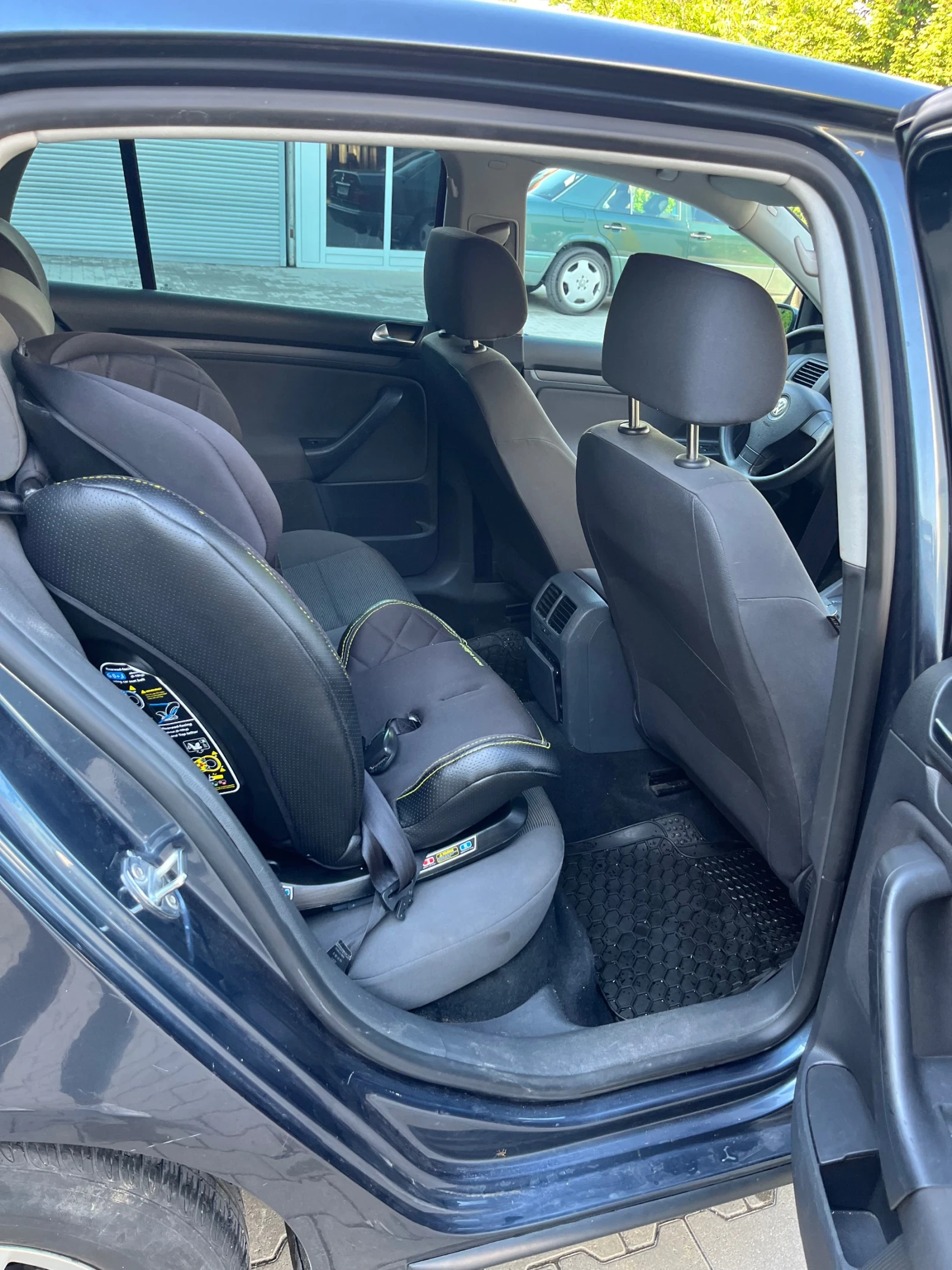 VW Golf, снимка 9 - Автомобили и джипове - 54710247